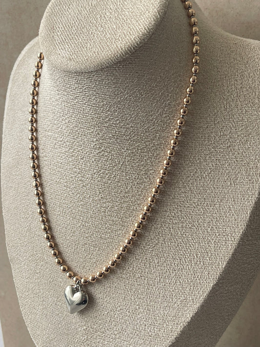 Naszyjnik z Hematytu w Złotym Kolorze