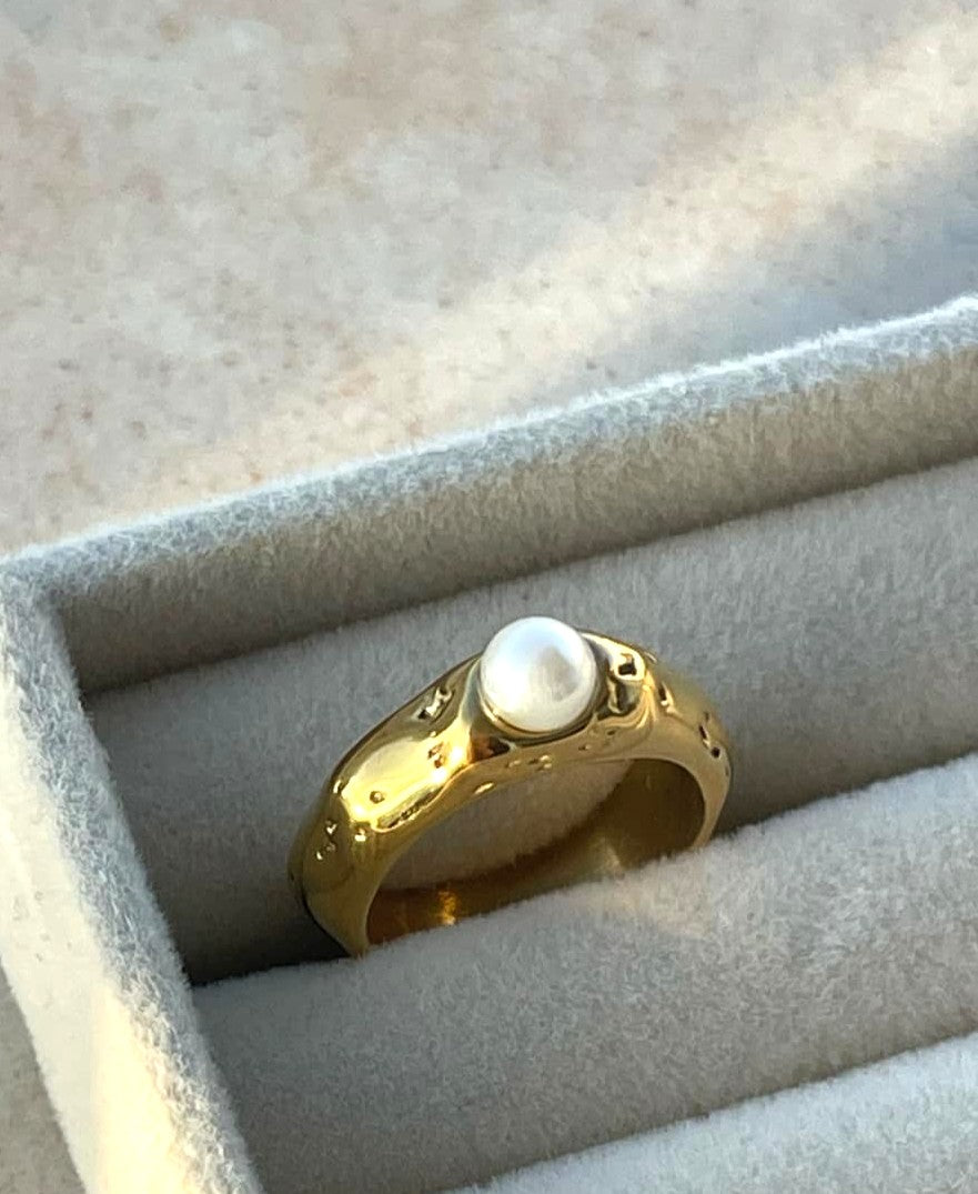 Pierścionek ,,Anello''