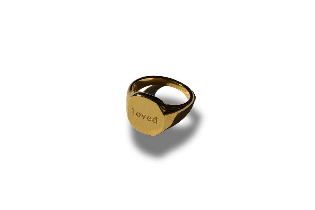 Pierścionek ,,Loved''